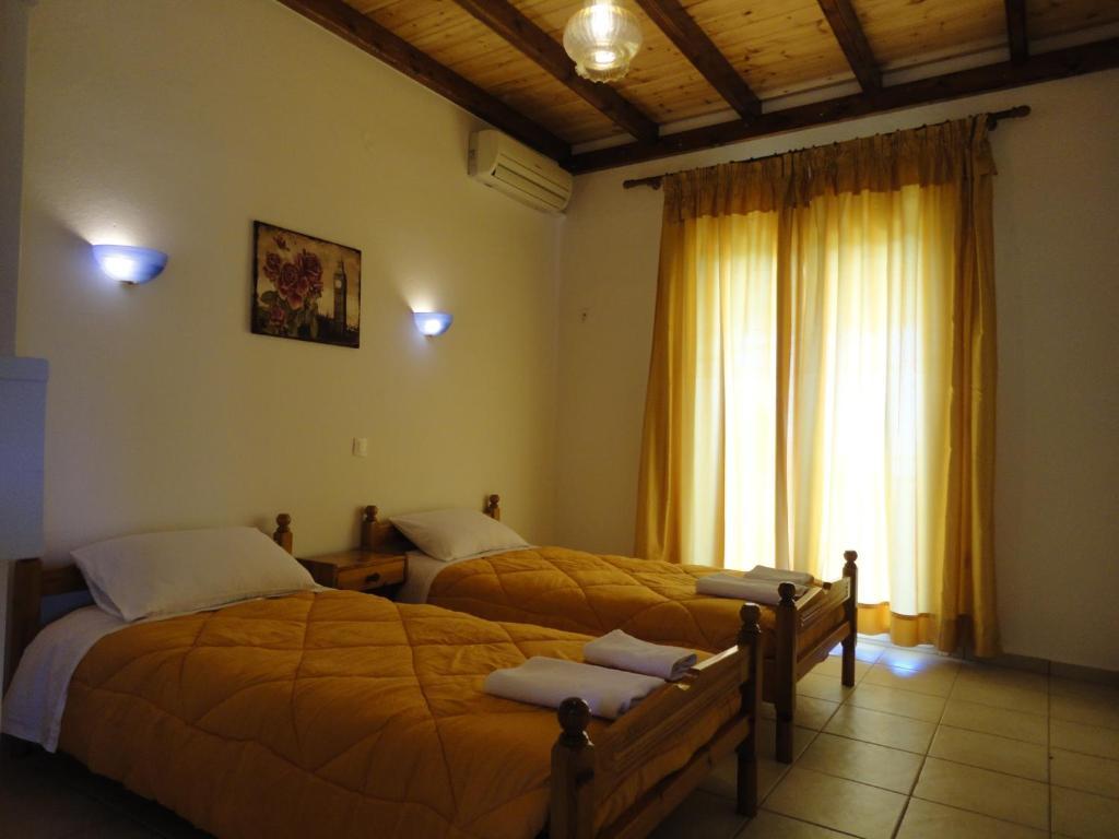 Villa Elli Panoramic View Ipsos Room photo