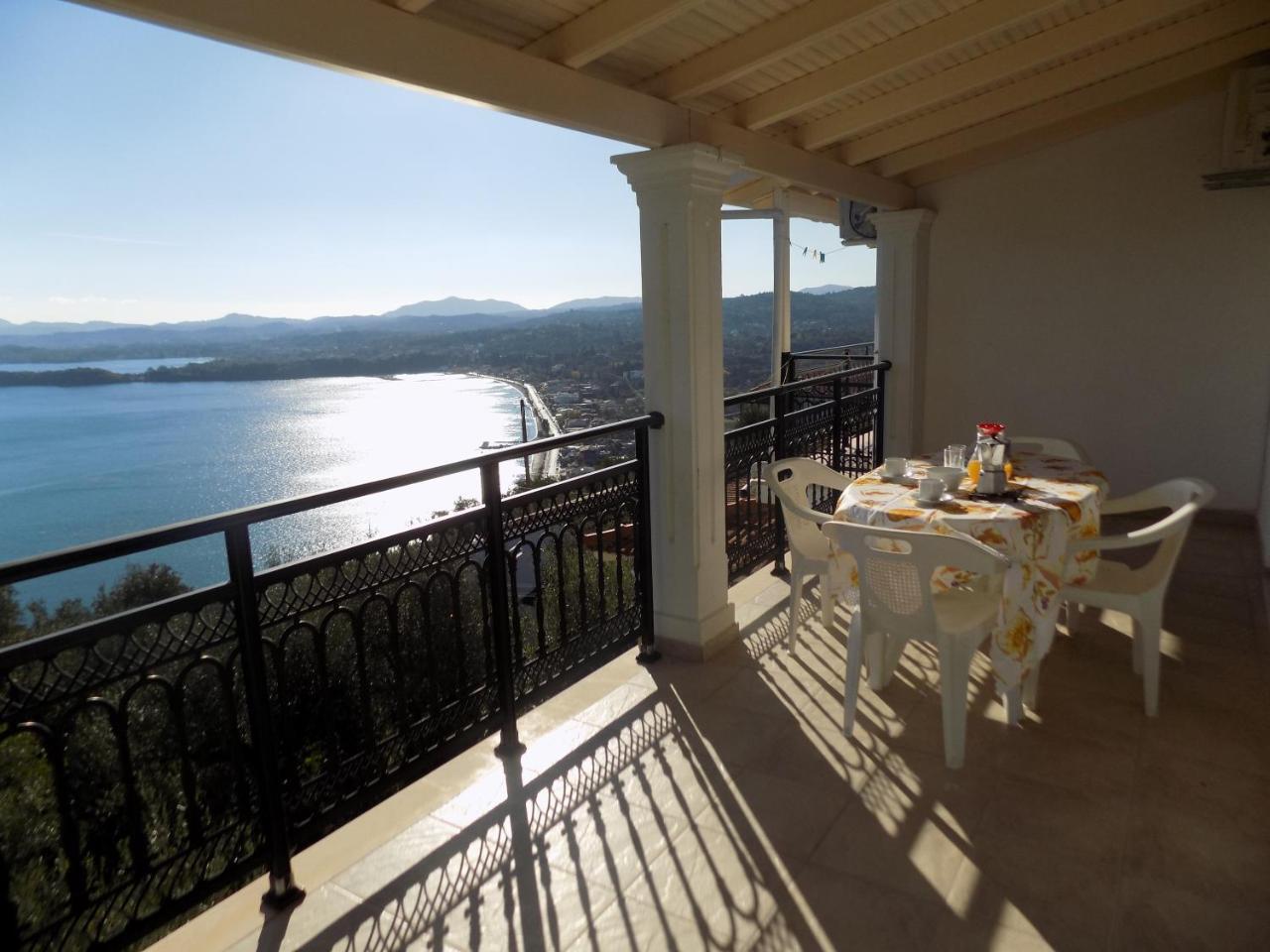 Villa Elli Panoramic View Ipsos Exterior photo